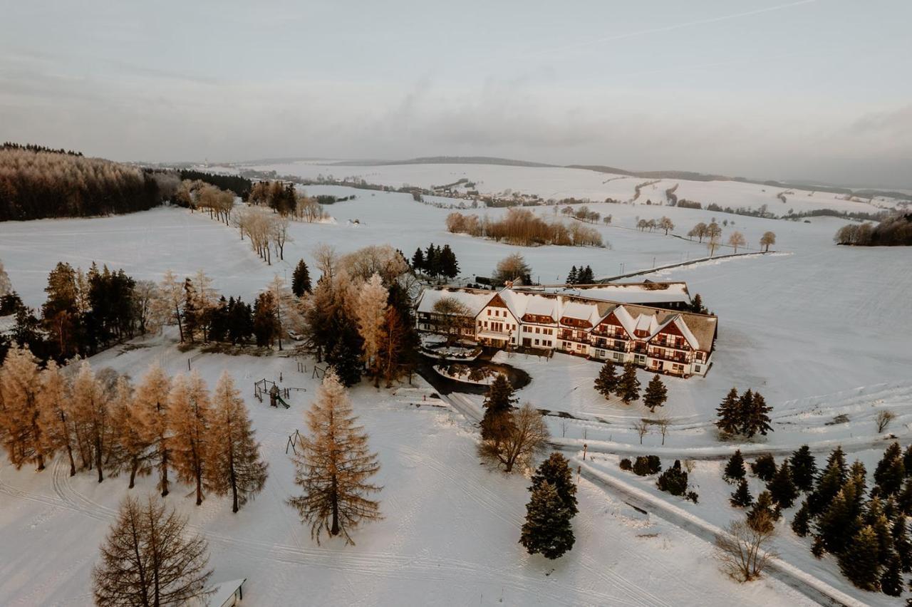 Waldhotel Kreuztanne Sayda Eksteriør bilde